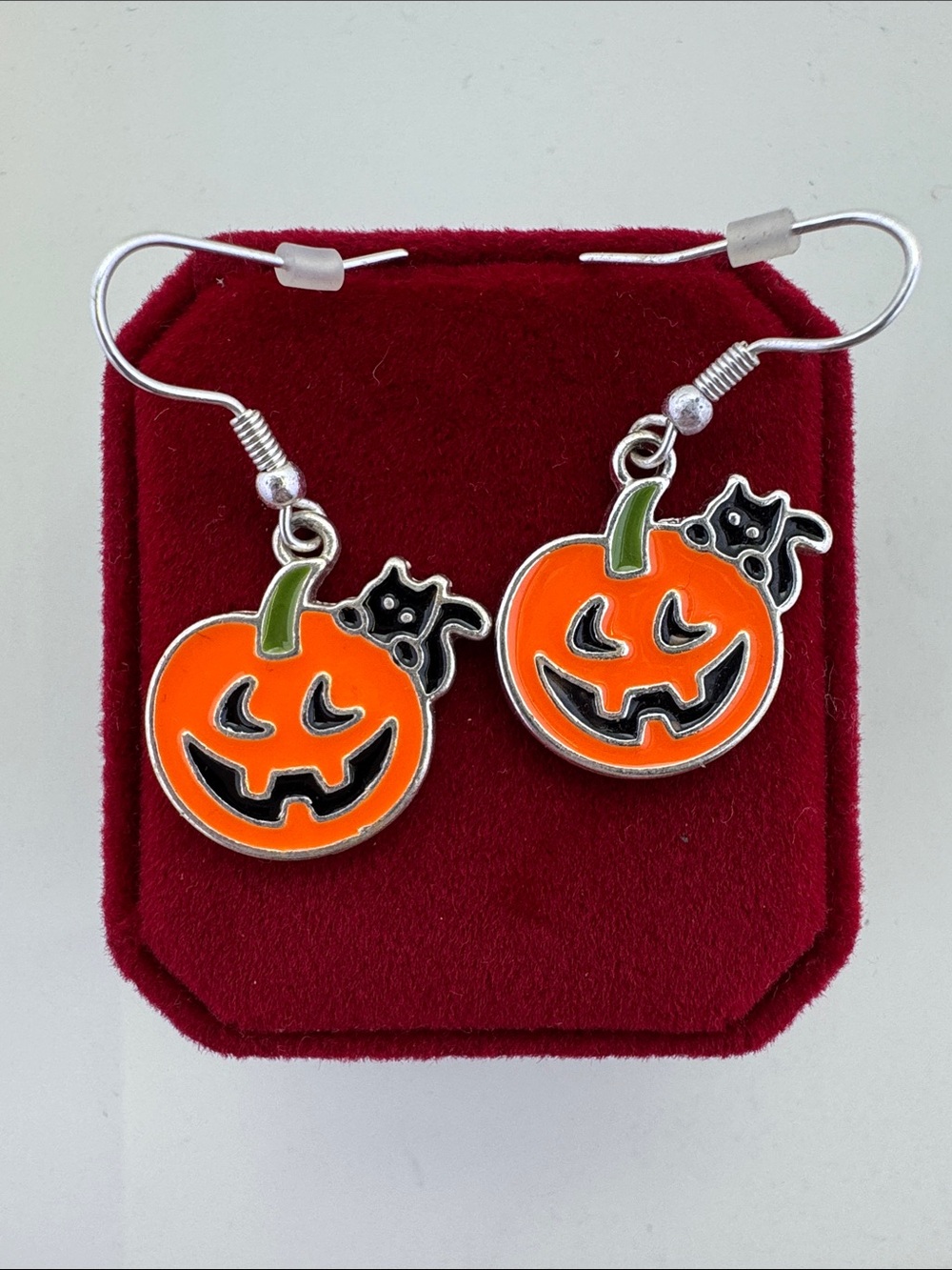 💛 Classic Silver Tone Pumpkin & Black Cat Dangle Earrings | Halloween